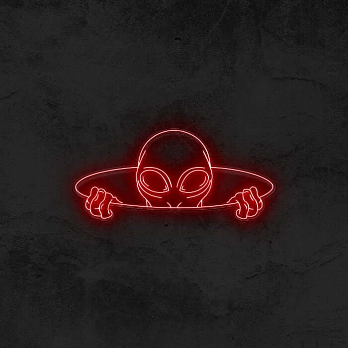 Peeking Alien 👽