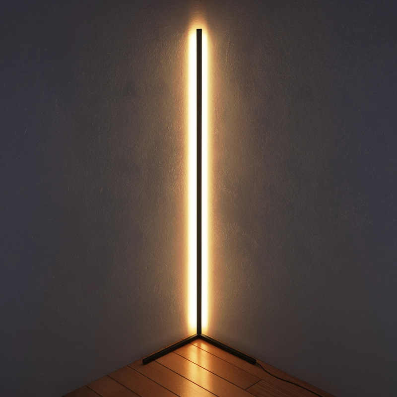 Lilly Lamp
