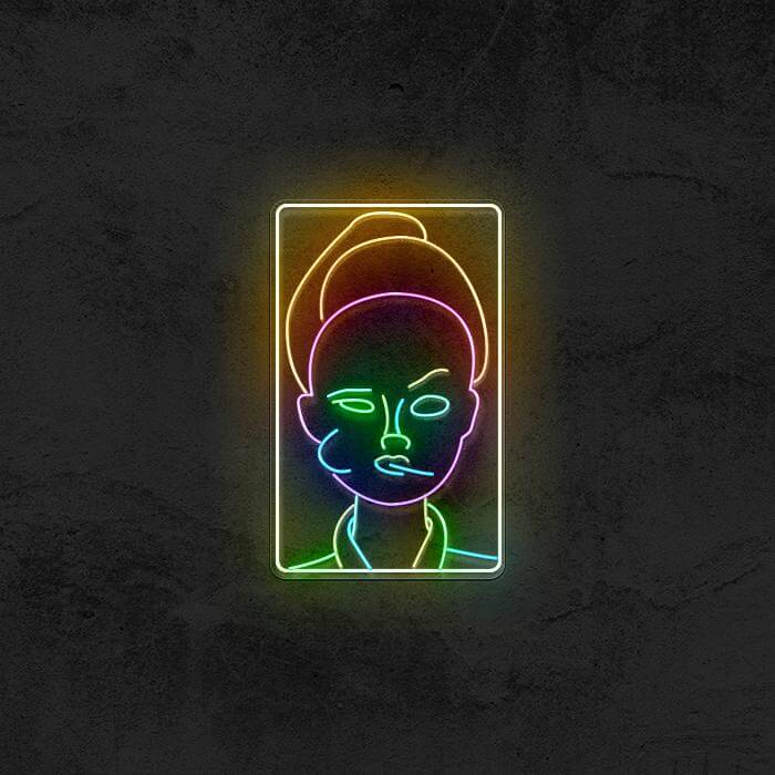 Spa Girl - Good Vibes Neon